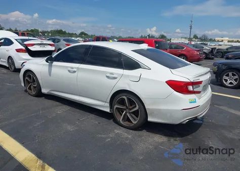 2020 Honda Accord Sport z USA, uszkodzony, nr VIN 1HGCV1F32LA107220